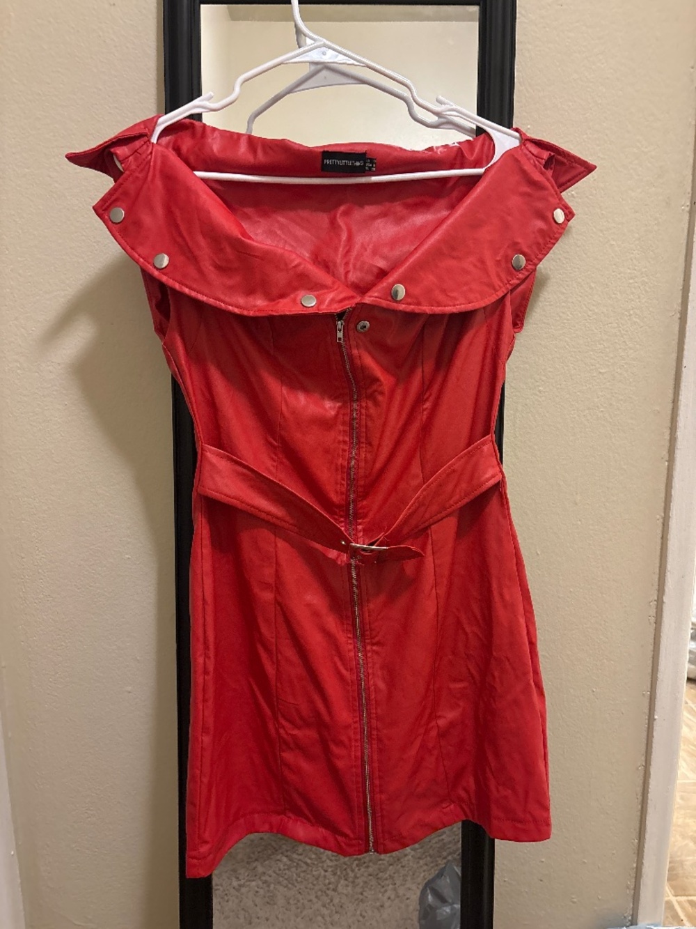 Mini dress